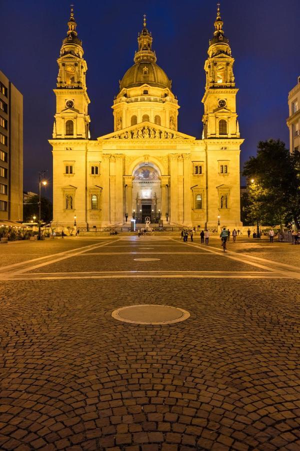 Basilika Monnalisa Luxury 3 Bedrooms Apartment With Amazing View Need Reservation X Free Parking Budapesta Exterior foto