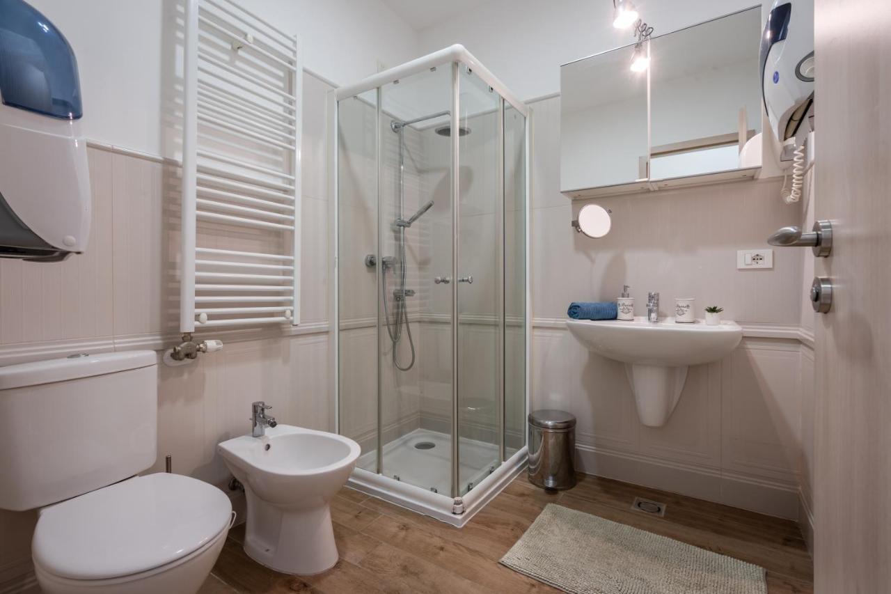 Basilika Monnalisa Luxury 3 Bedrooms Apartment With Amazing View Need Reservation X Free Parking Budapesta Exterior foto