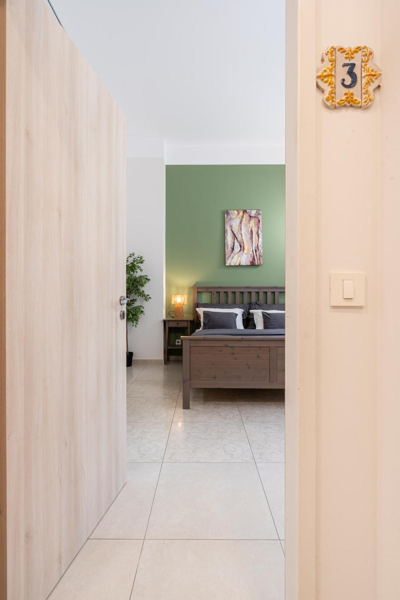 Basilika Monnalisa Luxury 3 Bedrooms Apartment With Amazing View Need Reservation X Free Parking Budapesta Exterior foto